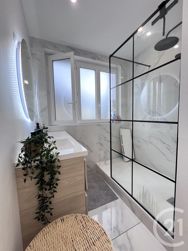 Appartement F4 &agrave; vendre - 4 pi&egrave;ces - 71,43 m2 - Joue Les Tours - 37 - CENTRE