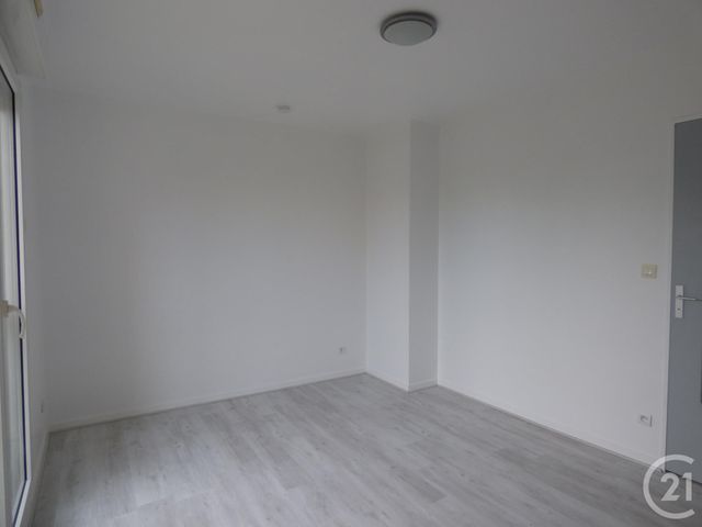 Appartement F1 &agrave; louer - 1 pi&egrave;ce - 21,04 m2 - Joue Les Tours - 37 - CENTRE