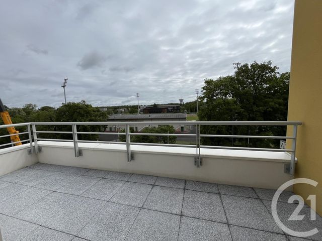 Appartement F4 &agrave; louer - 4 pi&egrave;ces - 79,30 m2 - Joue Les Tours - 37 - CENTRE