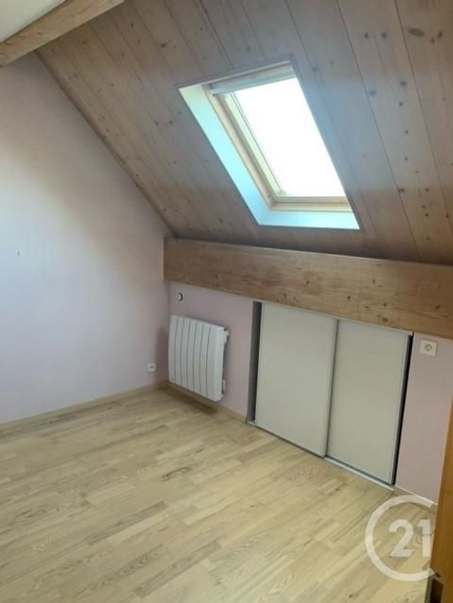 Appartement F4 &agrave; louer - 4 pi&egrave;ces - 72 m2 - Tours - 37 - CENTRE