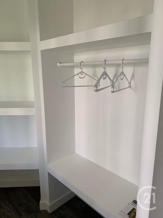 Appartement Studio &agrave; louer - 1 pi&egrave;ce - 20,17 m2 - Tours - 37 - CENTRE
