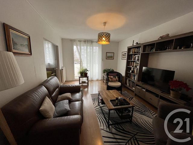 Appartement F4 &agrave; louer - 4 pi&egrave;ces - 75,50 m2 - Tours - 37 - CENTRE