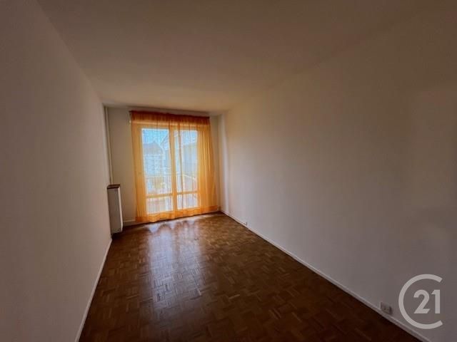 Appartement F4 &agrave; louer - 4 pi&egrave;ces - 86,13 m2 - Tours - 37 - CENTRE