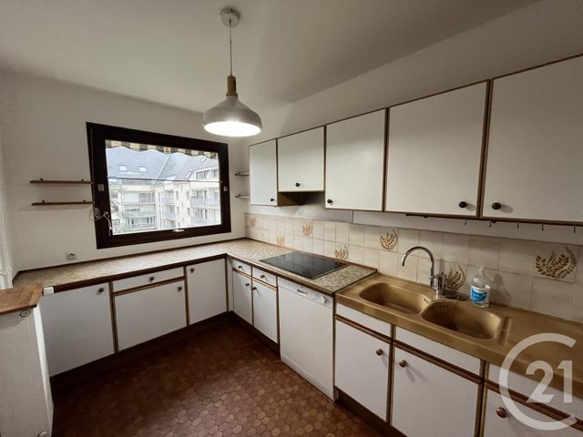 Appartement F4 &agrave; louer - 4 pi&egrave;ces - 86,13 m2 - Tours - 37 - CENTRE