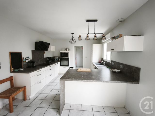 Maison &agrave; vendre - 5 pi&egrave;ces - 111,23 m2 - Chambray Les Tours - 37 - CENTRE