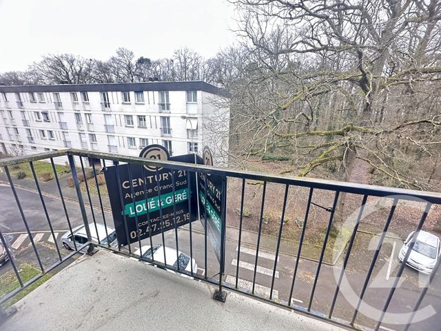 Appartement F5 &agrave; louer - 5 pi&egrave;ces - 83,55 m2 - Tours - 37 - CENTRE
