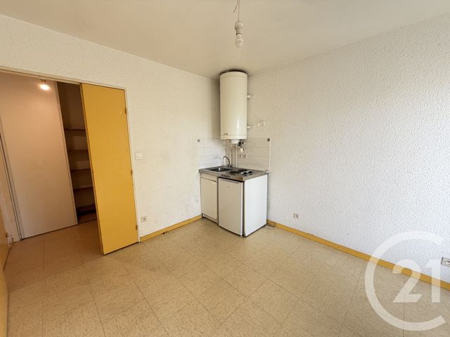 Appartement T1 &agrave; louer - 1 pi&egrave;ce - 15,35 m2 - Joue Les Tours - 37 - CENTRE