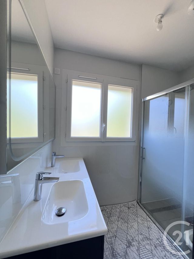 Maison &agrave; vendre - 5 pi&egrave;ces - 110 m2 - Chambray Les Tours - 37 - CENTRE
