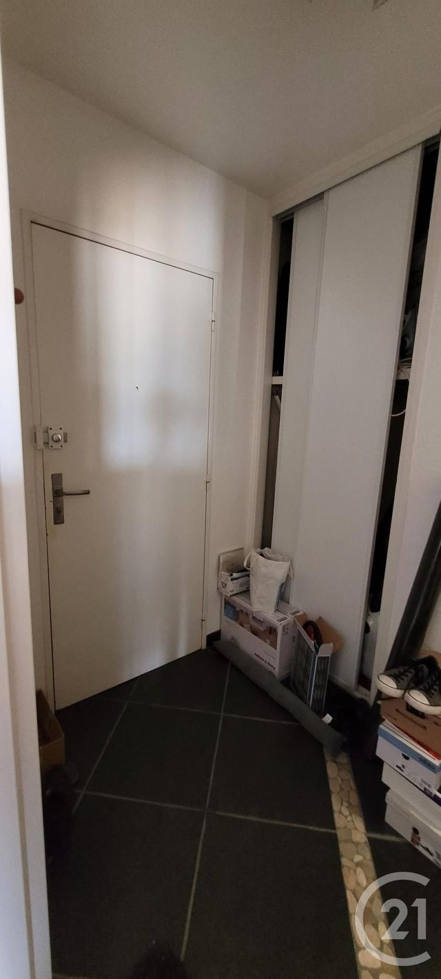 Appartement F1 &agrave; louer - 1 pi&egrave;ce - 33,20 m2 - Joue Les Tours - 37 - CENTRE