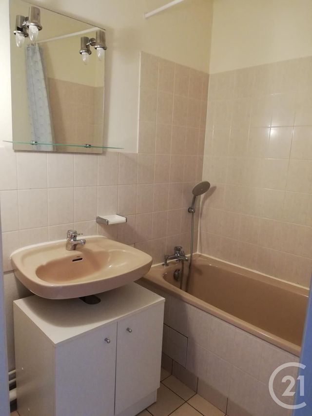 Appartement F2 &agrave; louer - 2 pi&egrave;ces - 46,25 m2 - Joue Les Tours - 37 - CENTRE