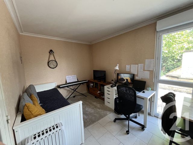 Appartement F1 &agrave; louer - 1 pi&egrave;ce - 27,57 m2 - Tours - 37 - CENTRE