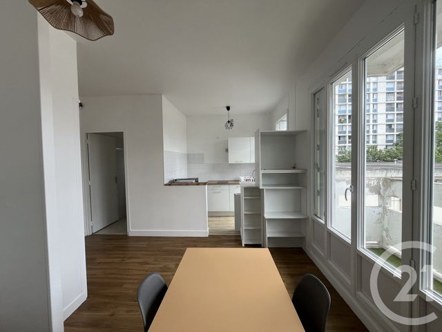Appartement F1 &agrave; louer - 1 pi&egrave;ce - 26,81 m2 - Tours - 37 - CENTRE