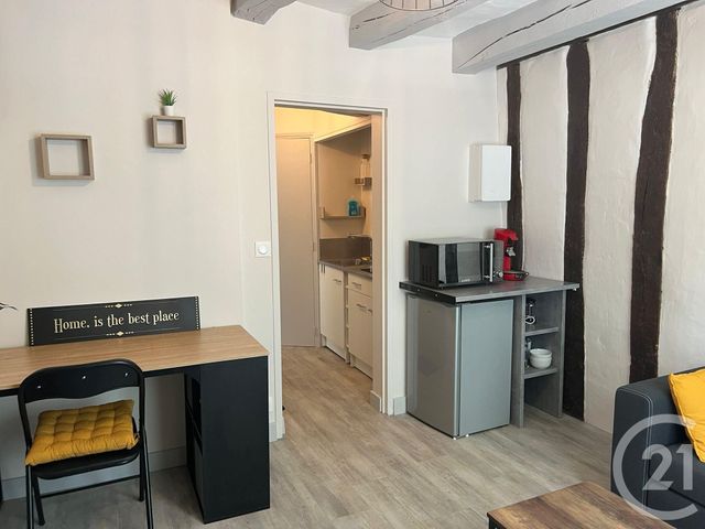 Appartement &agrave; louer - 2 pi&egrave;ces - 21,88 m2 - Tours - 37 - CENTRE
