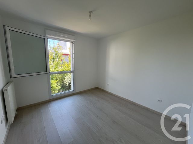 Maison &agrave; louer - 4 pi&egrave;ces - 83,97 m2 - Tours - 37 - CENTRE