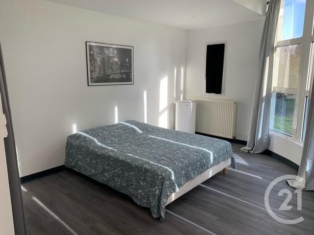 Appartement Studio &agrave; louer - 1 pi&egrave;ce - 41,92 m2 - Tours - 37 - CENTRE