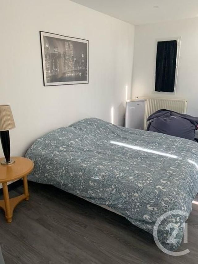 Appartement Studio &agrave; louer - 1 pi&egrave;ce - 41,92 m2 - Tours - 37 - CENTRE