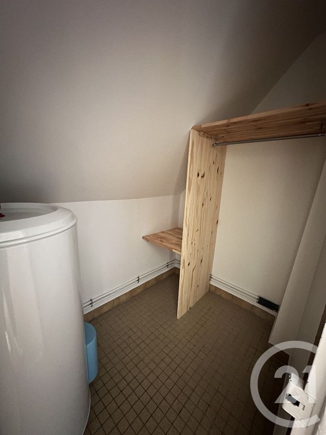 Appartement F2 &agrave; louer - 2 pi&egrave;ces - 39,23 m2 - Blere - 37 - CENTRE