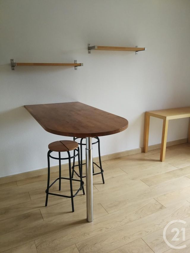 Appartement F1 &agrave; louer - 1 pi&egrave;ce - 20,68 m2 - Joue Les Tours - 37 - CENTRE