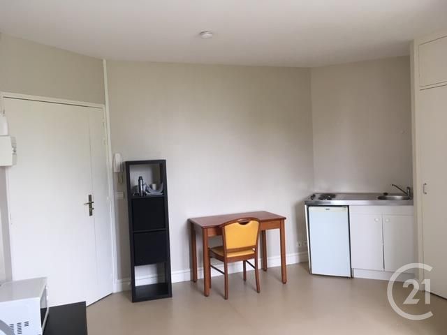 Appartement Studio &agrave; louer - 1 pi&egrave;ce - 21 m2 - Tours - 37 - CENTRE