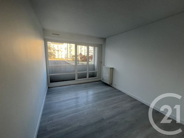 Appartement F3 &agrave; louer - 3 pi&egrave;ces - 76,22 m2 - Tours - 37 - CENTRE