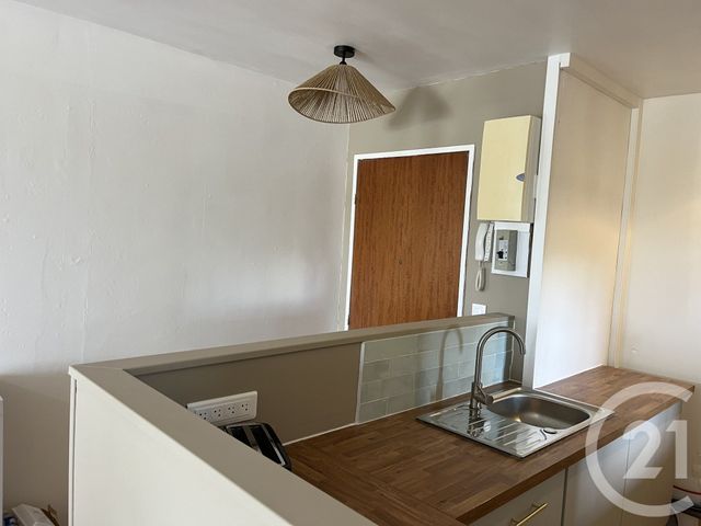 Appartement F2 &agrave; louer - 2 pi&egrave;ces - 49,73 m2 - La Riche - 37 - CENTRE