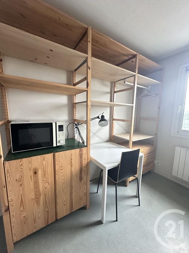 Appartement Studio &agrave; louer - 1 pi&egrave;ce - 12 m2 - Tours - 37 - CENTRE