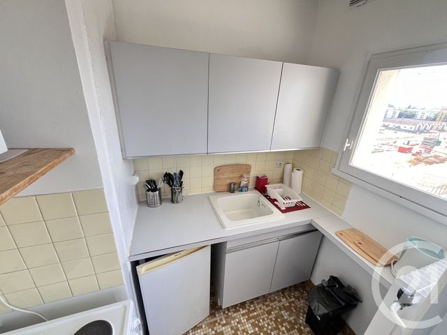 Appartement F1 &agrave; louer - 1 pi&egrave;ce - 34,27 m2 - Tours - 37 - CENTRE