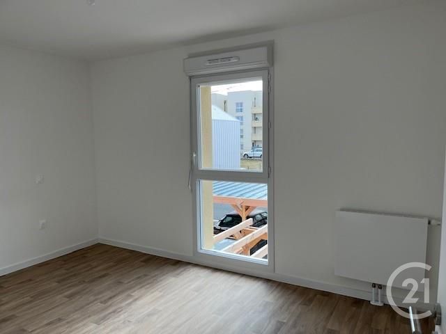 Maison &agrave; louer - 4 pi&egrave;ces - 83,52 m2 - Montlouis Sur Loire - 37 - CENTRE