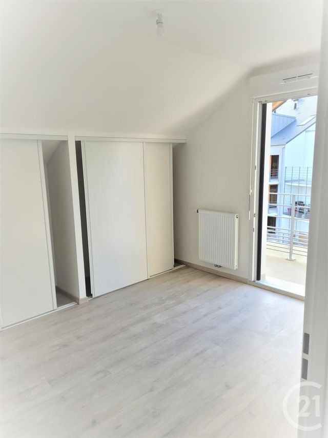 Appartement F4 &agrave; louer - 4 pi&egrave;ces - 98,05 m2 - Tours - 37 - CENTRE