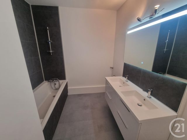 Appartement F3 &agrave; vendre - 3 pi&egrave;ces - 63 m2 - Orleans - 45 - CENTRE