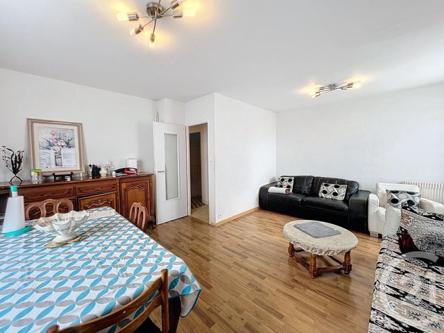 Appartement T3 à vendre - 3 pièces - 67,04 m2 - Fleury Les Aubrais - 45 - CENTRE