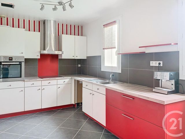 Maison à vendre - 5 pièces - 132,76 m2 - St Jean Le Blanc - 45 - CENTRE