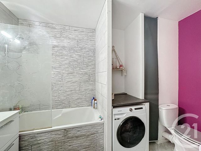 Maison à vendre - 3 pièces - 65,20 m2 - Saran - 45 - CENTRE