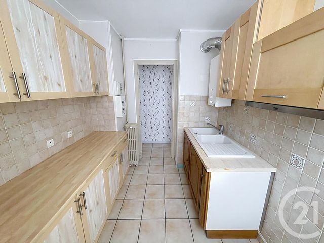 Appartement F3 &agrave; vendre - 3 pi&egrave;ces - 66 m2 - St Jean De La Ruelle - 45 - CENTRE