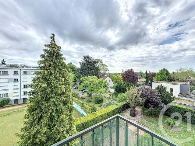 Appartement F5 à vendre - 4 pièces - 92 m2 - Orleans - 45 - CENTRE