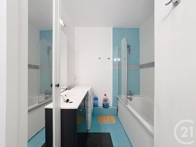 Appartement F5 à vendre - 4 pièces - 92 m2 - Orleans - 45 - CENTRE