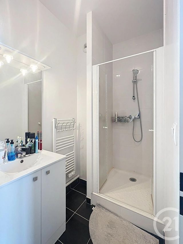 Appartement T4 à vendre - 4 pièces - 79,03 m2 - Orleans - 45 - CENTRE