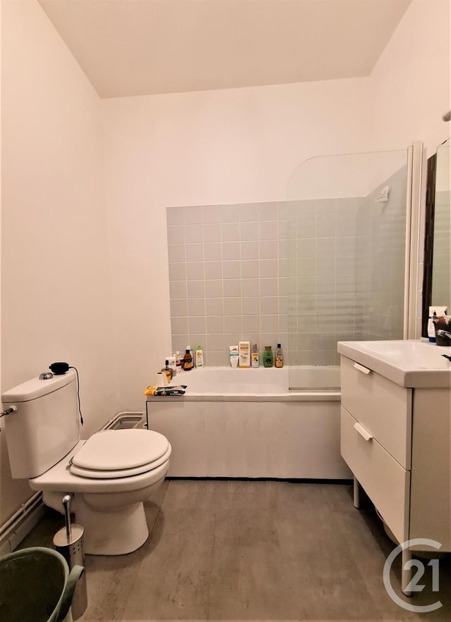 Appartement F1 à vendre - 1 pièce - 28,50 m2 - Orleans - 45 - CENTRE