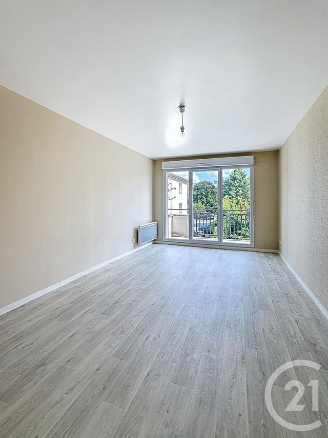 Appartement F2 à vendre LA CHAPELLE ST MESMIN