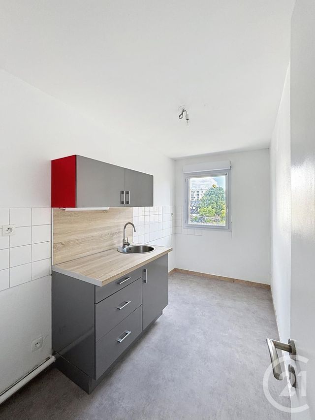 Appartement F2 à vendre - 2 pièces - 45,60 m2 - La Chapelle St Mesmin - 45 - CENTRE