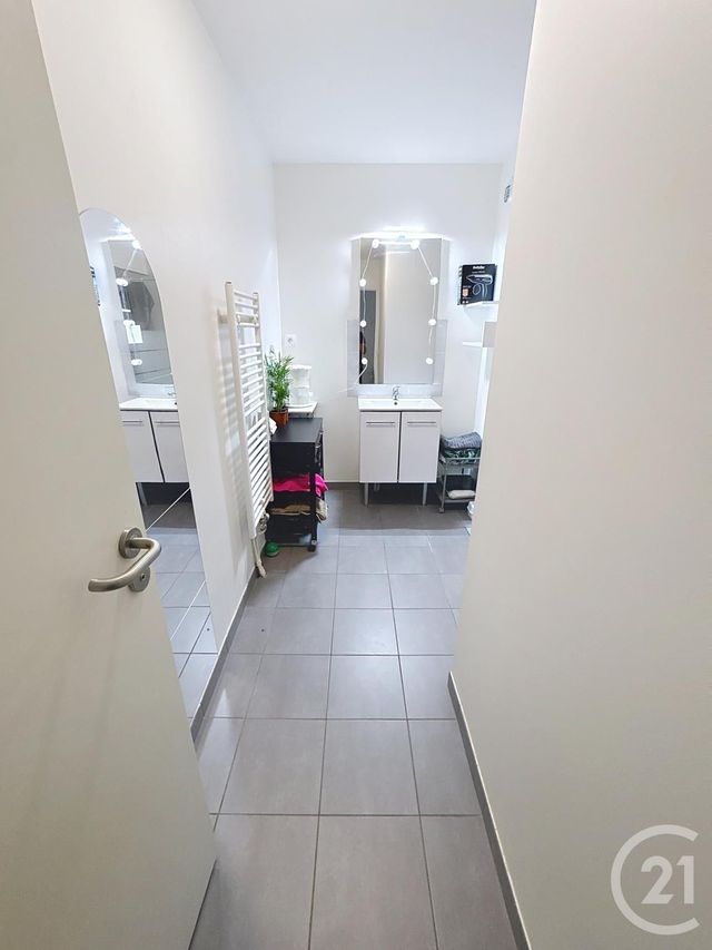 Appartement F2 à vendre - 2 pièces - 45,47 m2 - Orleans - 45 - CENTRE