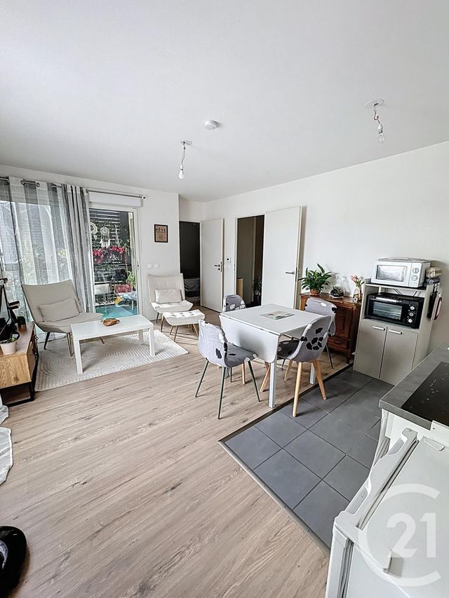 Appartement F2 à vendre - 2 pièces - 45,47 m2 - Orleans - 45 - CENTRE