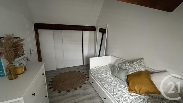 Maison à louer - 4 pièces - 97 m2 - Fleury Les Aubrais - 45 - CENTRE