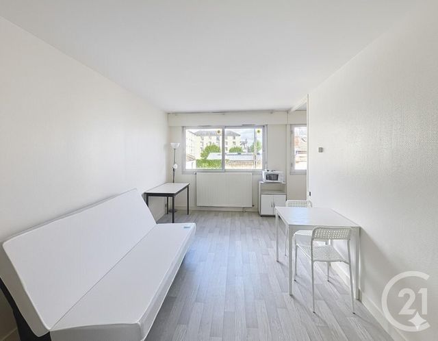 Appartement F1 à louer - 1 pièce - 24,33 m2 - Orleans - 45 - CENTRE