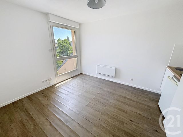 Appartement F1 à louer - 1 pièce - 20,34 m2 - Orleans - 45 - CENTRE