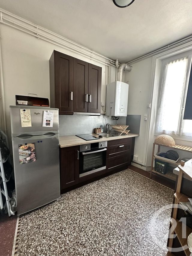 Appartement F2 à louer - 2 pièces - 40 m2 - Orleans - 45 - CENTRE