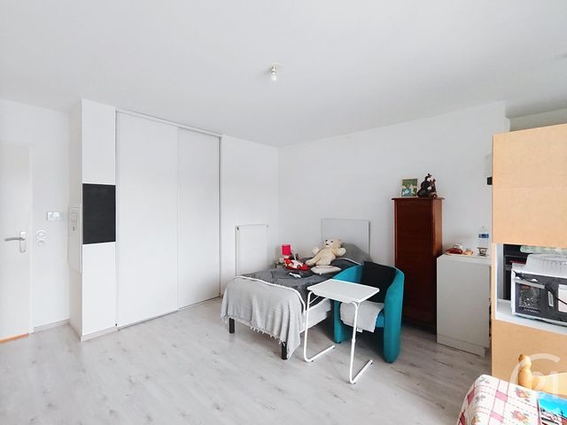 Appartement F1 &agrave; vendre - 1 pi&egrave;ce - 30,27 m2 - La Chapelle St Mesmin - 45 - CENTRE