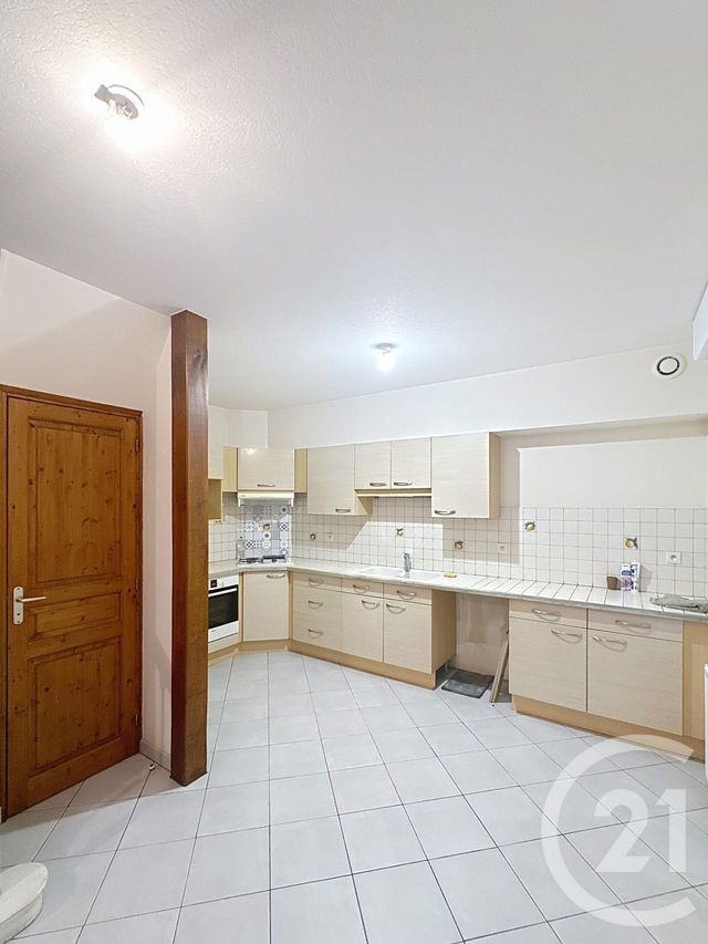 Maison à louer - 3 pièces - 69,70 m2 - Orleans - 45 - CENTRE