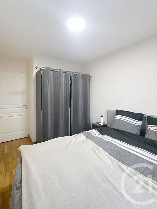 Appartement F3 &agrave; louer - 3 pi&egrave;ces - 78,59 m2 - Orleans - 45 - CENTRE