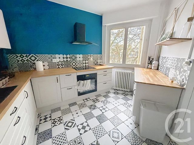 Appartement F3 &agrave; louer - 3 pi&egrave;ces - 58,59 m2 - Orleans - 45 - CENTRE